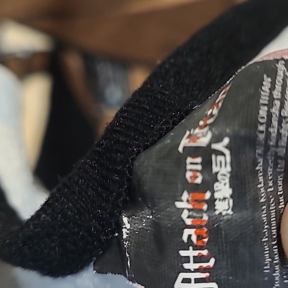 Attack On Titan Plush Blanket - Picture 5 of 5